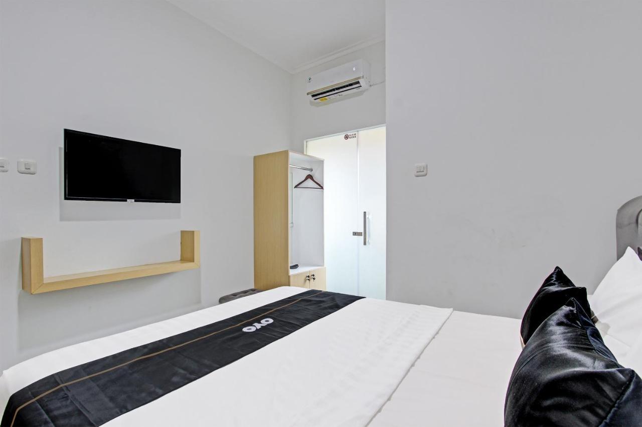 Capital O 91377 Mk Prime Syariah Hotell Semarang Exteriör bild